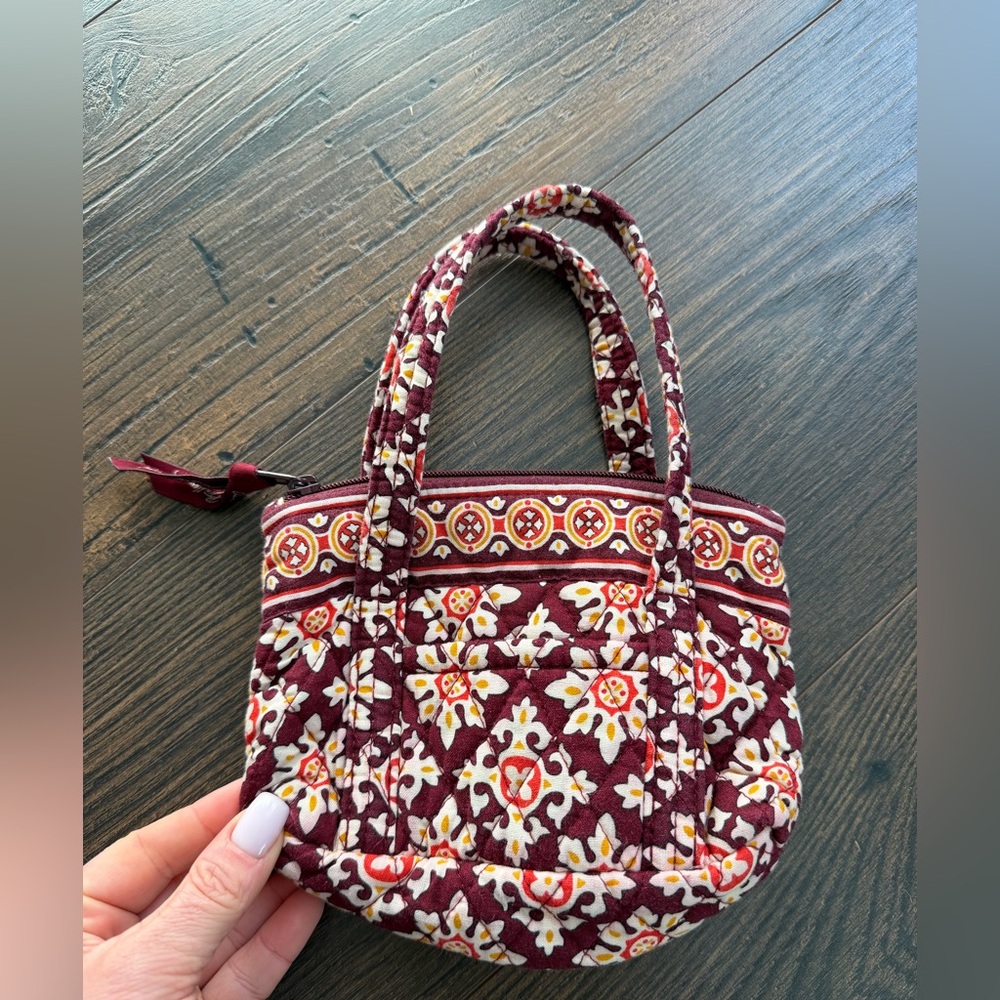Vera Bradley Medallion Print Bitty Betsy Mini Bag - Picture 3 of 10